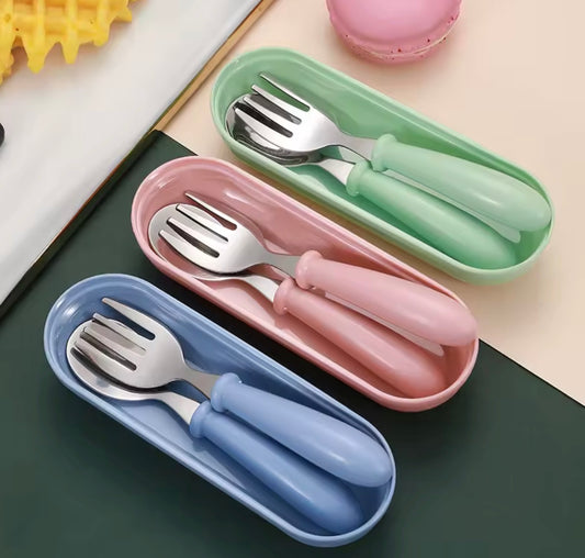 Set tenedor y cuchara metálico